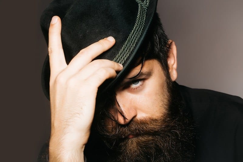 How To Grow A Thicker Beard 1