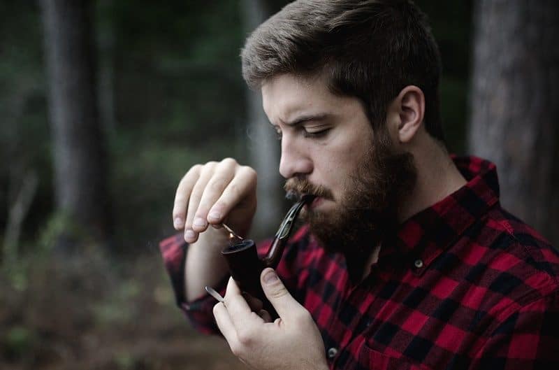 A men with a thick beard